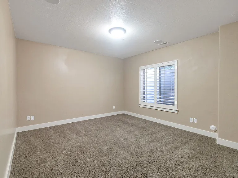 14637 S Woods Landing Ct — Photo 36