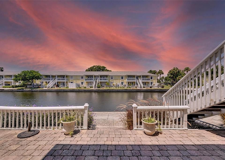 1st image of 5005 COQUINA KEY DRIVE SE #B
