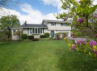 4387 Kencrest Dr, Syracuse, NY 13215