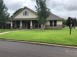 7256 Greenwater Ct, Willis, TX 77318