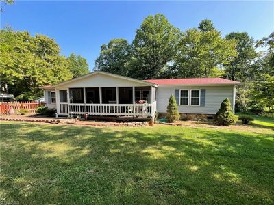 6308 Court, Pleasant Garden, NC, 27313