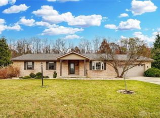 3830 Malaga Cir, Springfield, OH 45502