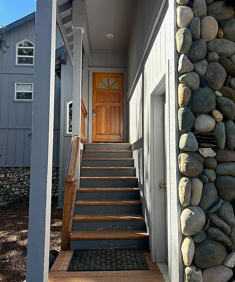 Covered entryway