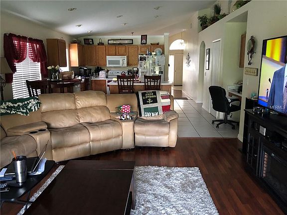 4th image of 3154 Clover Blossom Cir