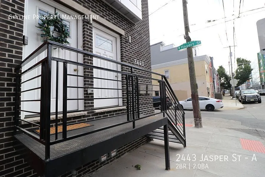 Newly Renovated 2 Bedroom Apartment For Rent in Fishtown! — Photo 2