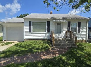 2029 W Forrest Hill Ave, Peoria, IL