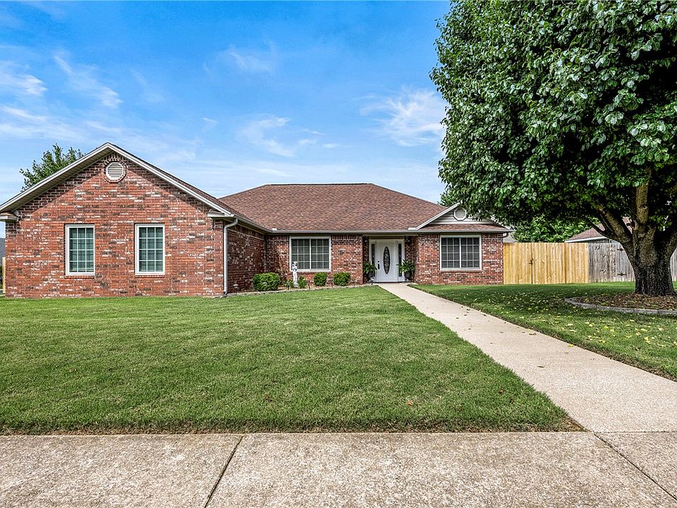 1st image of 955 Todd Cir