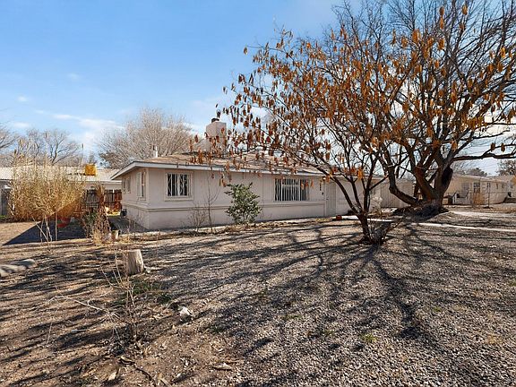 2nd image of 3610 El Porvenir Cir SW