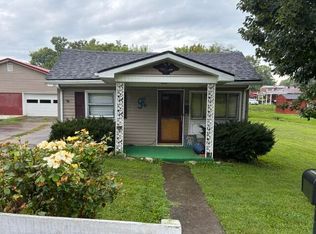 24 Spring St, Winchester, KY 40391