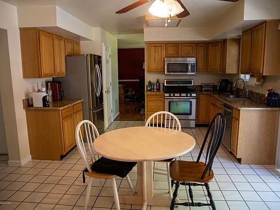 5th image of 1000 Westwood Dr #L16