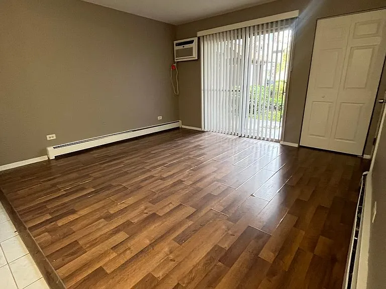 2342 W Nichols Rd — Photo 7