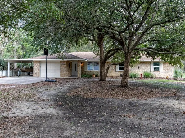 2003 Craig St, Orange, TX 77630