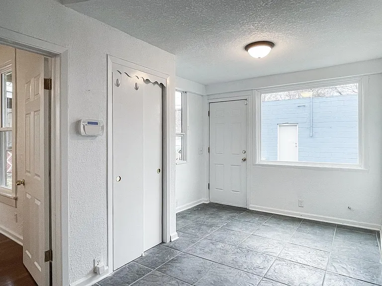 220 Brooklyn Ave — Photo 14