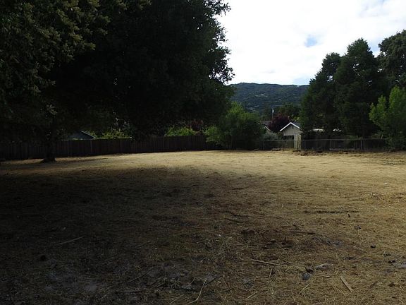 5th image of 16594 Ferris Ave
