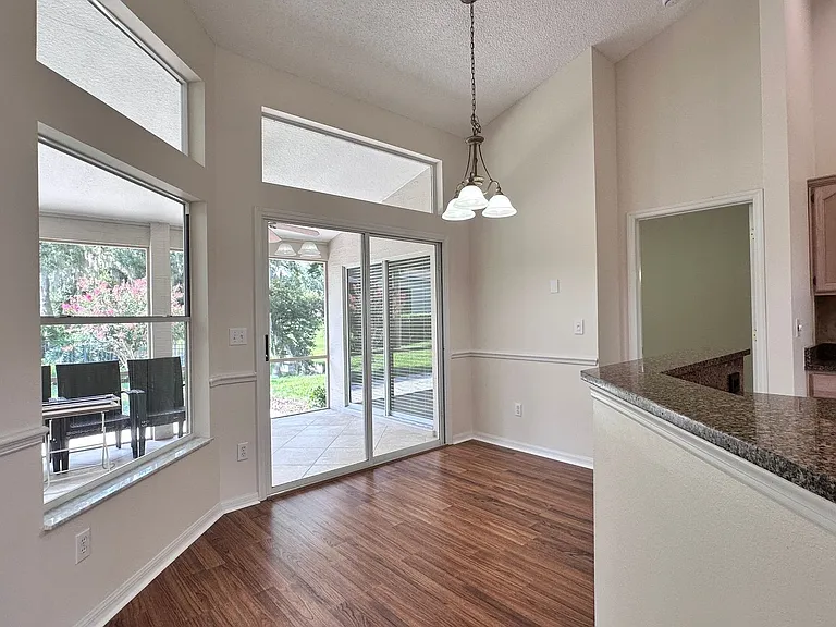 7468 Aprelle Dr — Photo 28