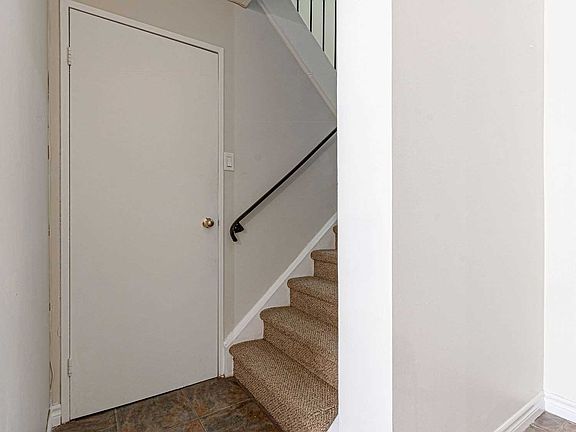 5th image of 1066 Falgarwood Dr #148
