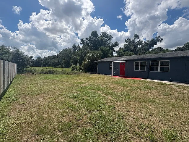 7 bed, 2529 sqft, $3,900 — Photo 4