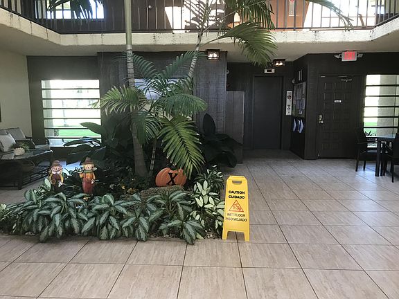2nd image of 1800 SW Saint Lucie Blvd #302