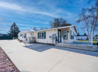 208 Duncan Ave, Cheboygan, MI 49721