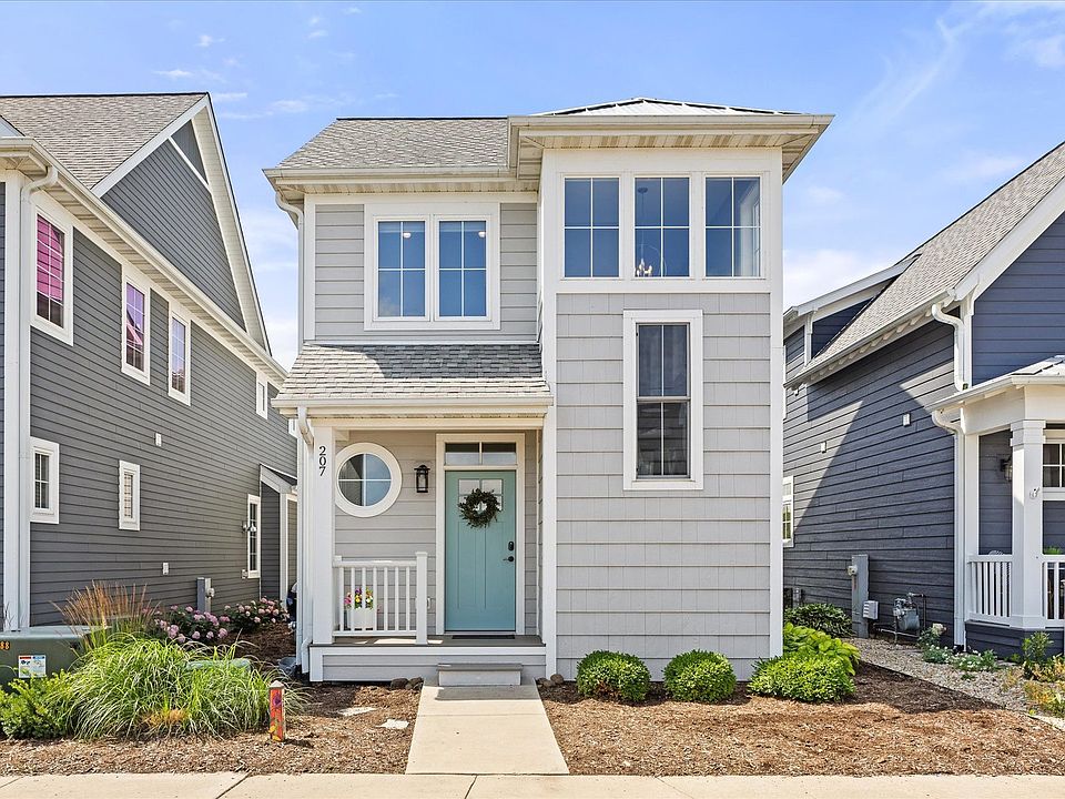 1st image of 207 Leeward Way