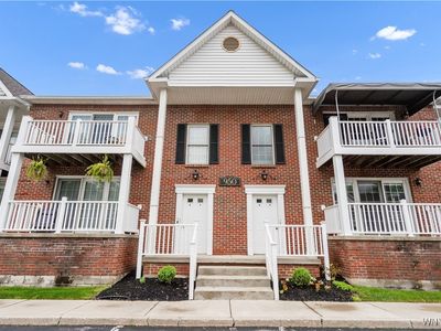 950 Hopkins Rd APT B, Williamsville, NY, 14221