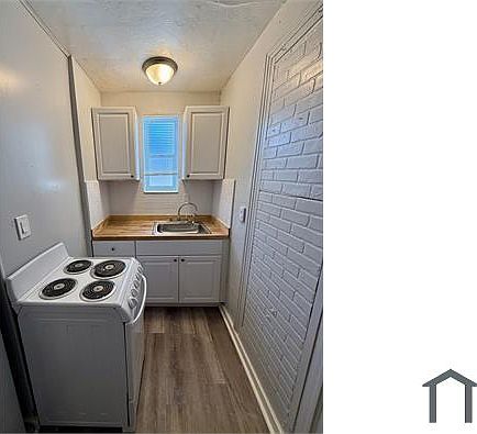 3rd image of 2318 4th St S APT 8