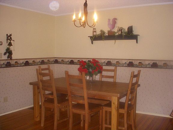 Dining room area