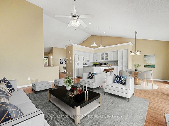 3rd image of 19 Settlers Ridge Way