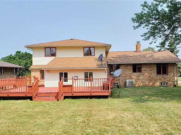 2nd image of 26678 Sandy Hill Dr