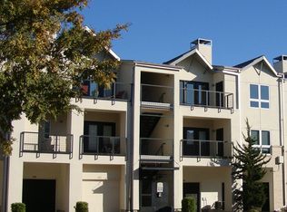 7700 Greenway Blvd APT K205, Dallas, TX 75209