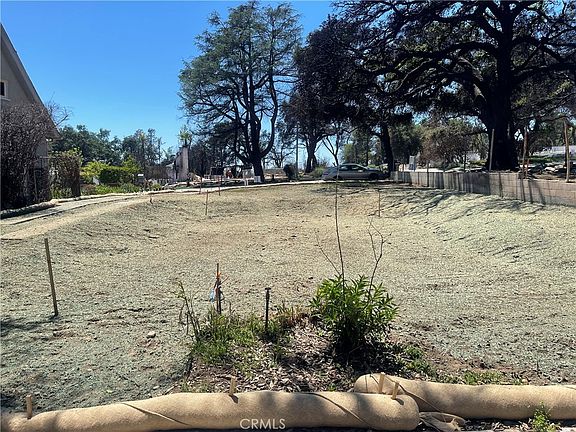 5th image of 3216 N Mount Curve Ave Lot 13