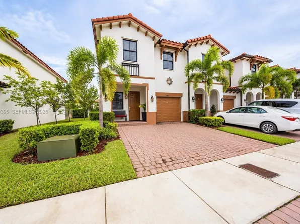 8837 NW 102nd Ct #8837, Doral, FL 33178