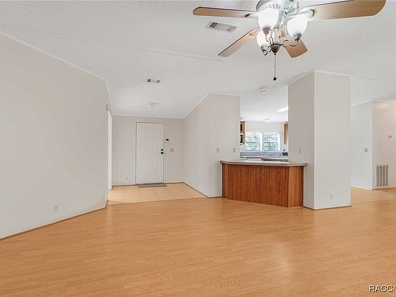 5th image of 6309 W Linden Dr