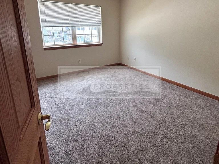 2172 Freedom St #2172 — Photo 7