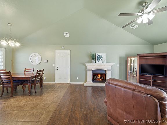 5th image of 18777 S Birch Hollow Way