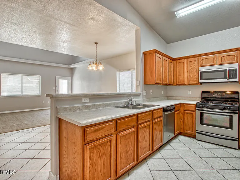 12760 Tierra Alexis Dr — Photo 7