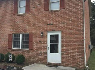 2225 McCleary Dr, Chambersburg, PA 17201