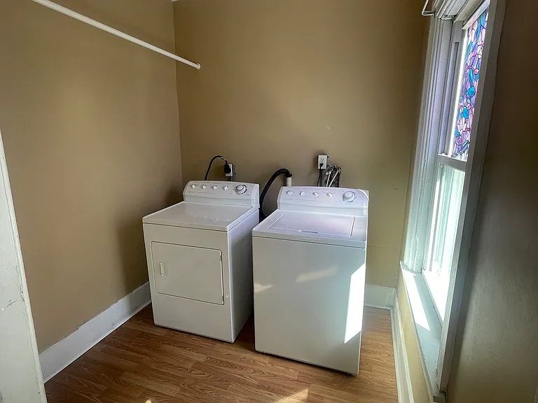 13 McMartin St #2 — Photo 7