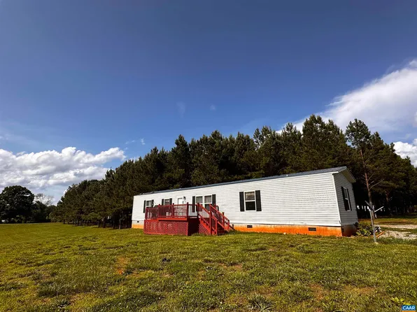 1625 S Constitution Rte, Dillwyn, VA 23936