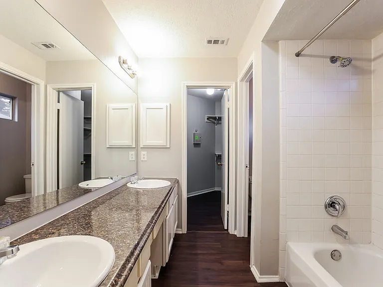 10326 Timberloch Dr — Photo 10