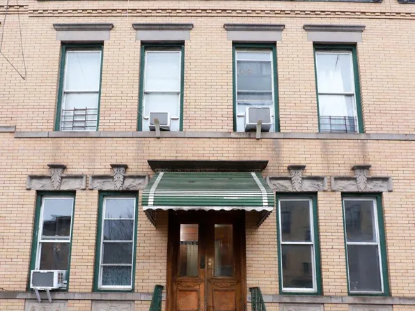 72-08 Forest Ave #1R, Ridgewood, NY 11385