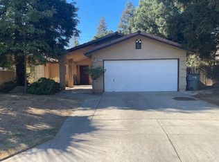 6253 N Forestiere Ave, Fresno, CA 93722