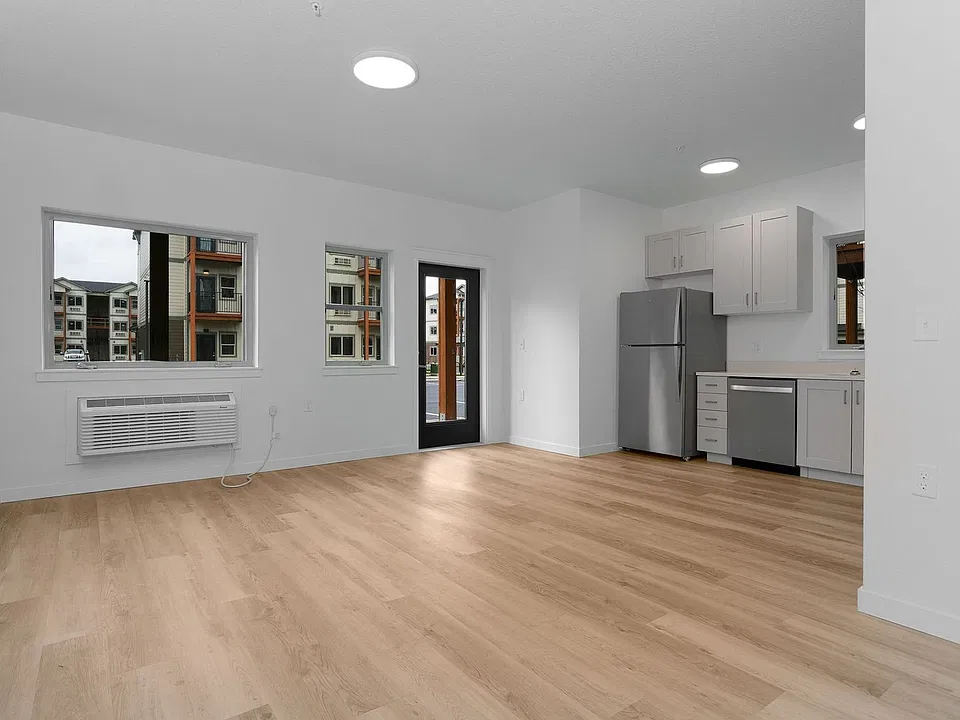 Riddell Apartments