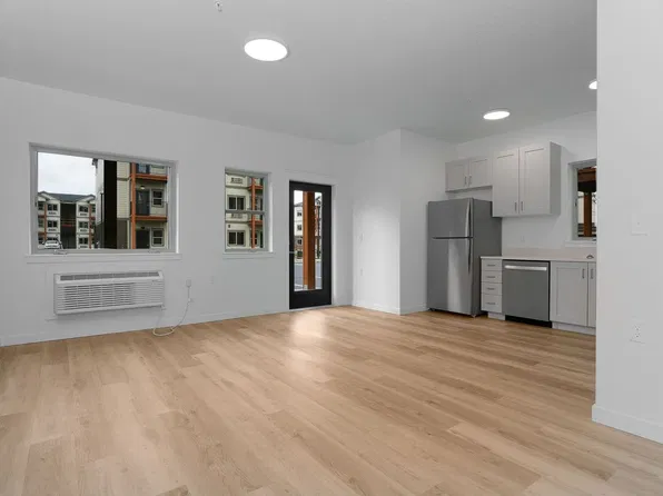 Riddell Apartments