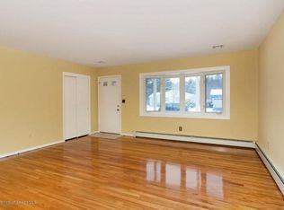 34 Edinburgh Dr, Toms River, NJ
