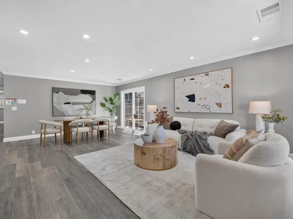 1120 Alberni St, East Palo Alto, CA 94303