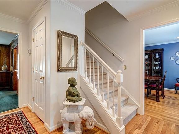 5th image of 3574 Turtle Cove Ct SE