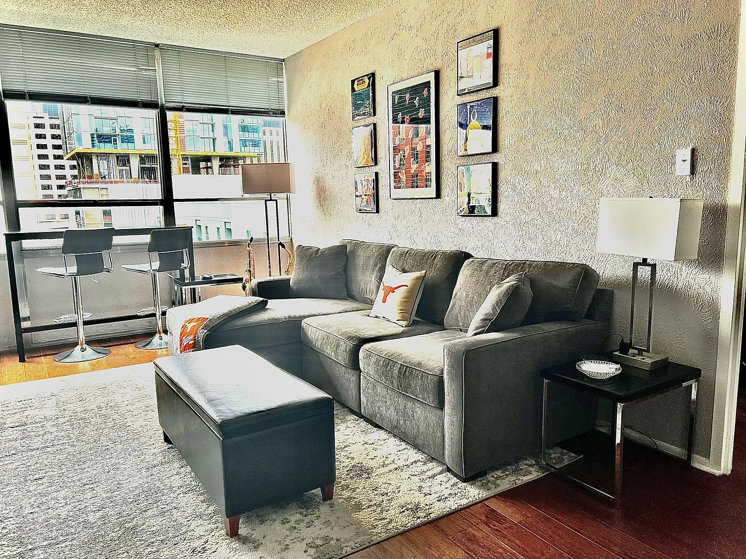 1 bed, 608 sqft, $2,500 — Photo 2