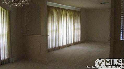 3rd image of 108 Wickford Way