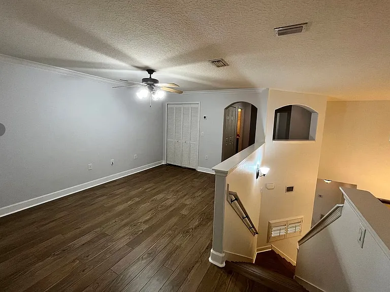 3641 Titanic Cir — Photo 19